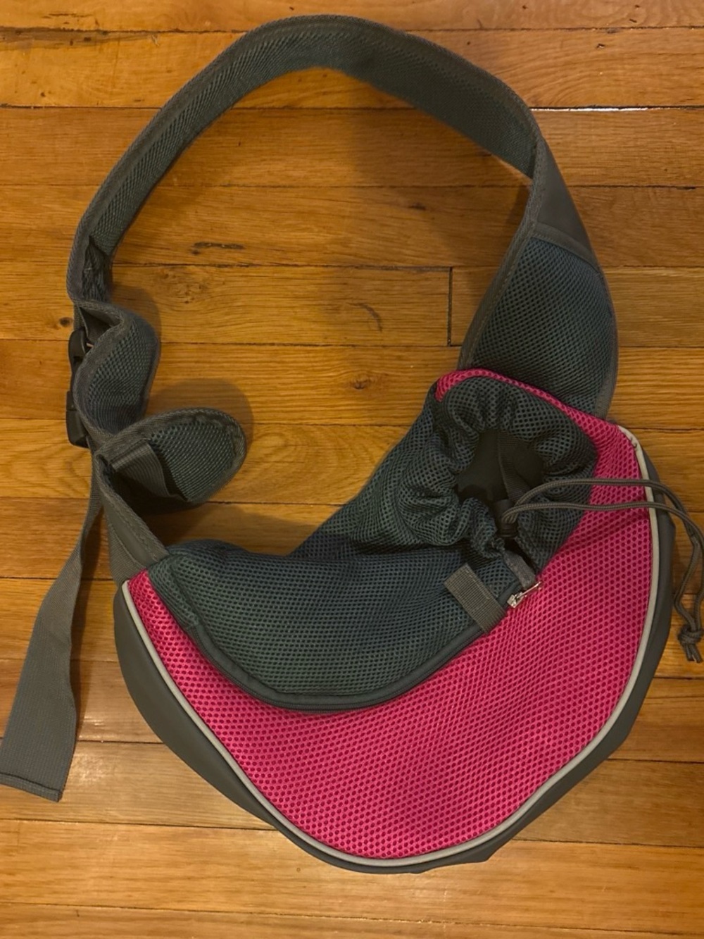 Yudodo Pet Dog Sling carrier bag - Pink & Gray. Used, in excellent condition.